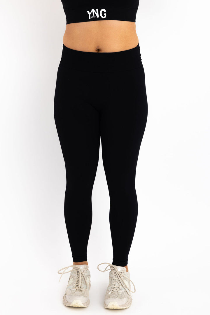 Seamless Essentials Leggings