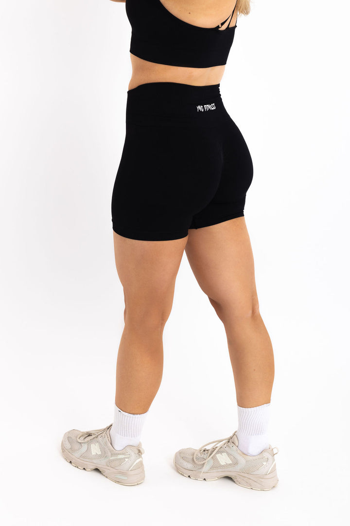 Seamless Essentials Shorts